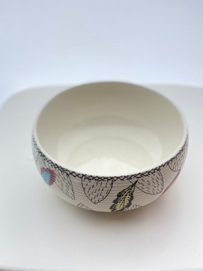 Scandinavian Style 1940s 50s British Autumn Illustrated Bowl