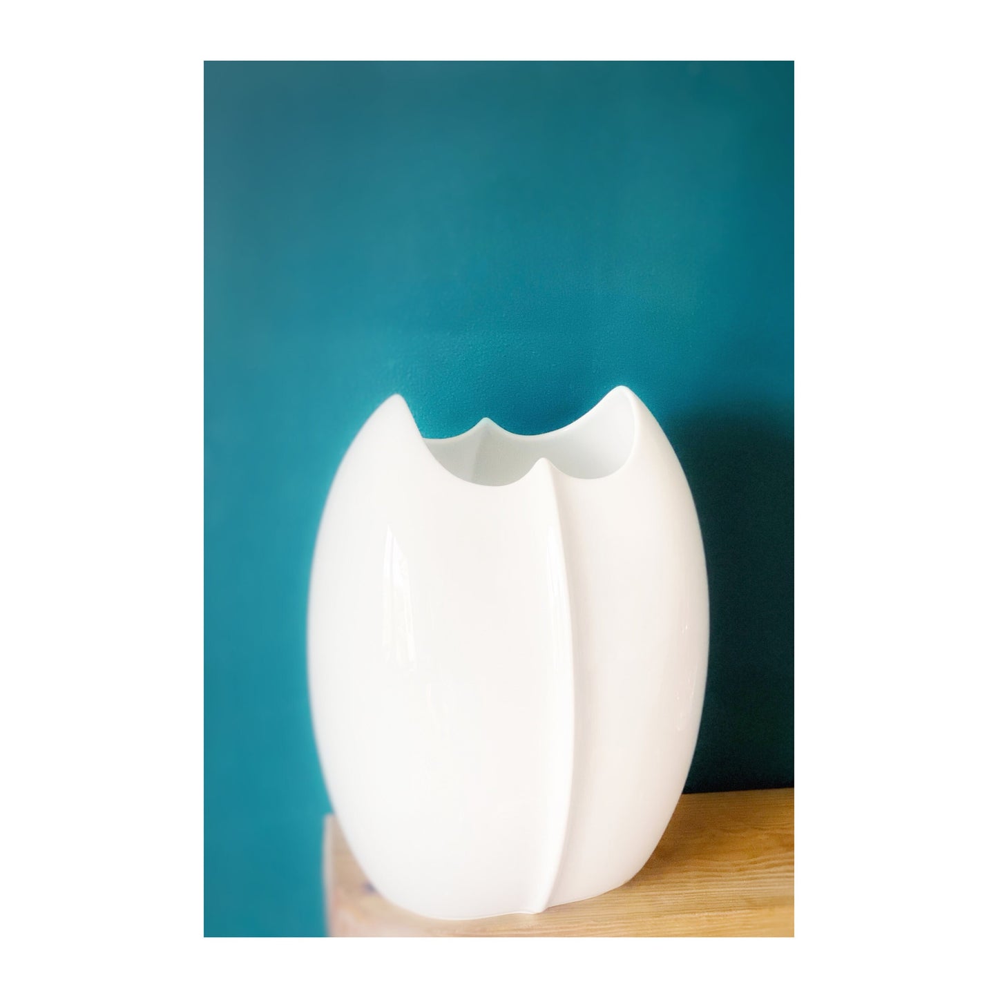 Elegant Lino Sabattini Vase for Rosenthal - Vintage Modernist Piece All White Decor