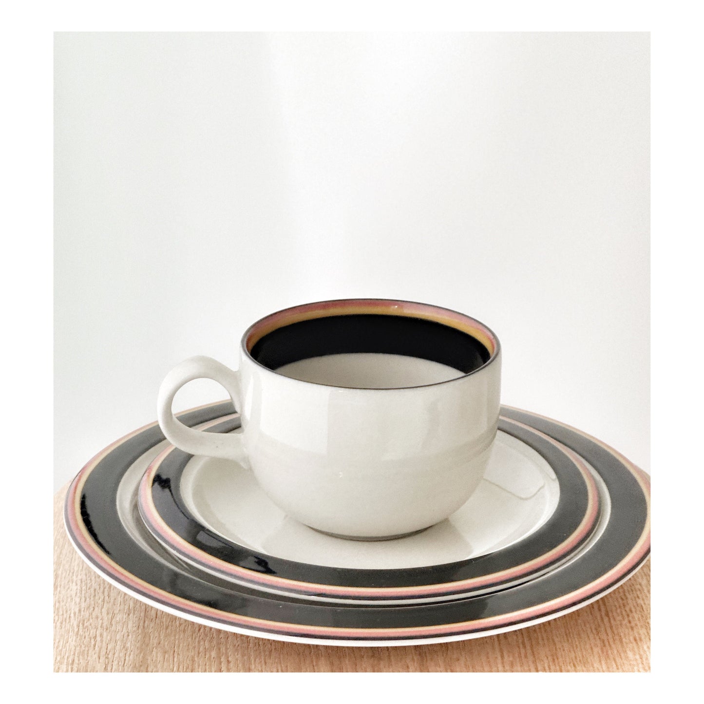 Arabia Reimari Coffee Setting + Mug Design, Inkeri Leivo. 1980's. Finland Scandinavian Design