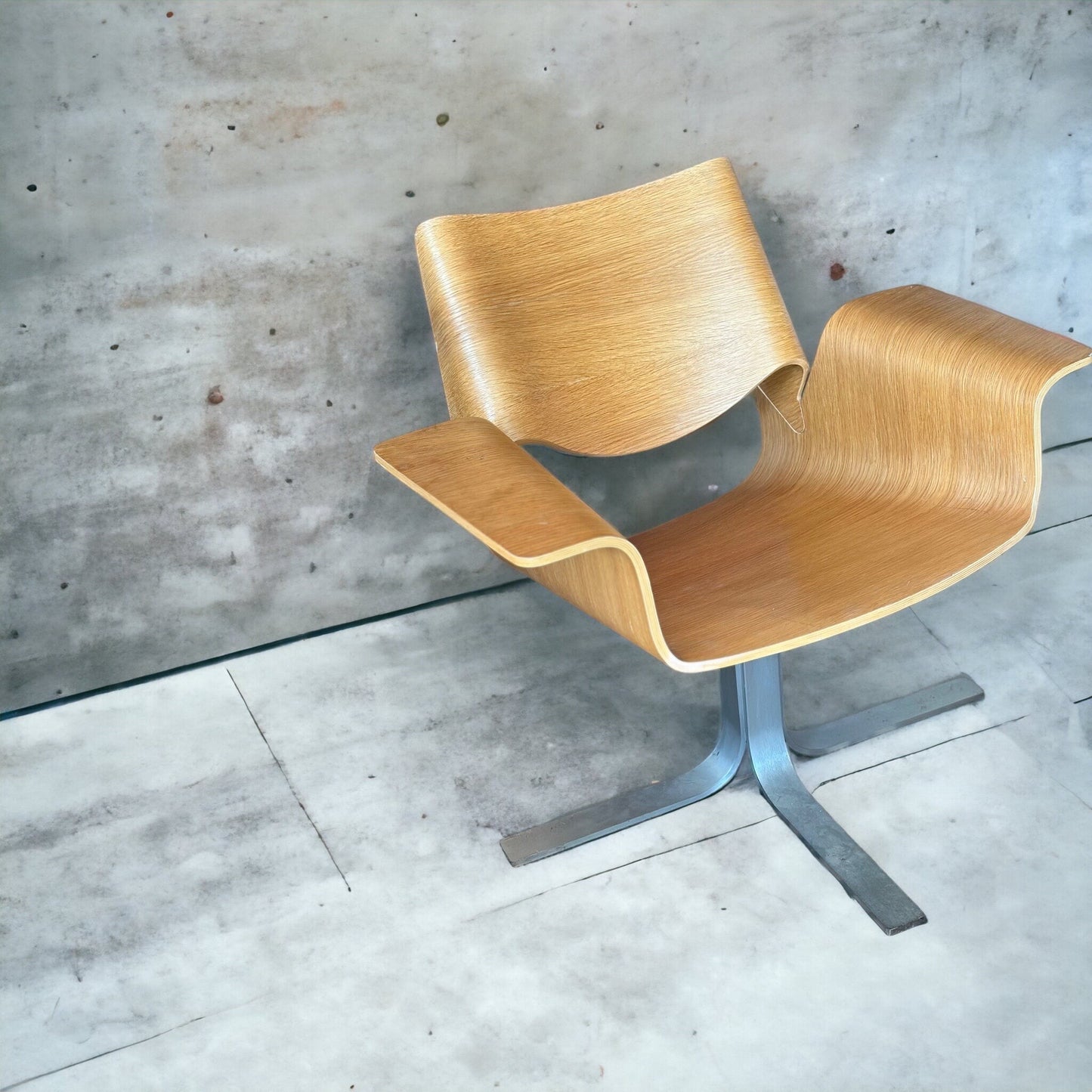 Vintage Pair of Blu Dot Buttercup Office Swivel Chair