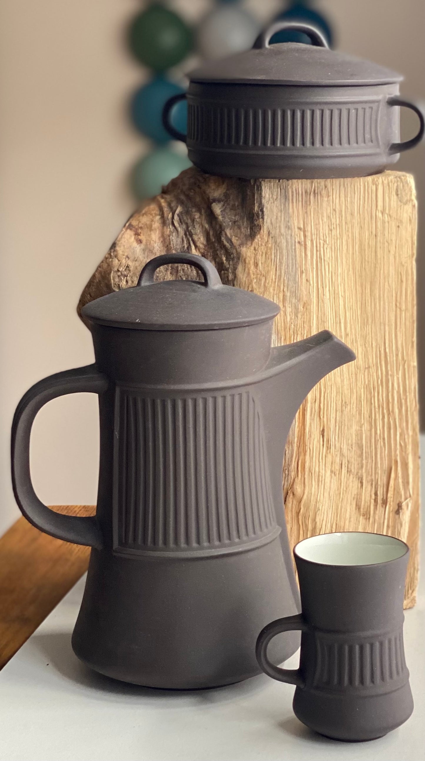 Jens Harald Quistgaard’s ‘Fluted Flamestone’ coffee set