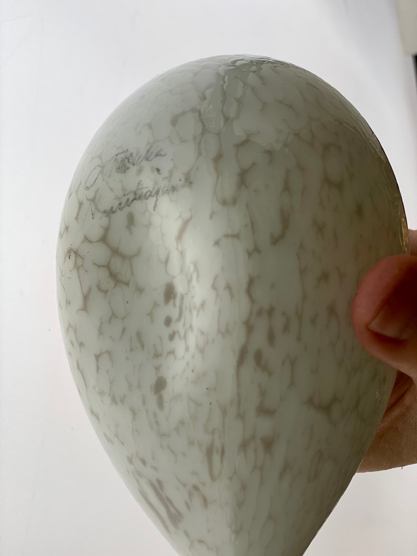 Iittala Birds by Toikka Riekko Willow Grouse White with beige spots clear head