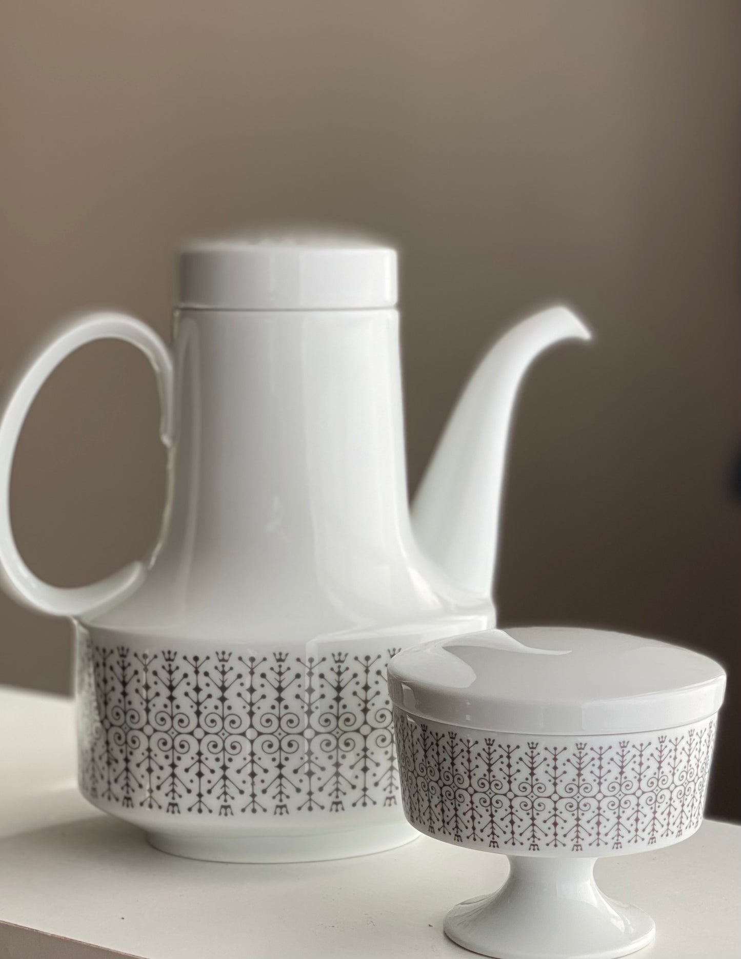 Tapio Wirkkala for Rosenthal Composition Sgrafitto Grey 6016 Tea Coffee ware 1963 Finland