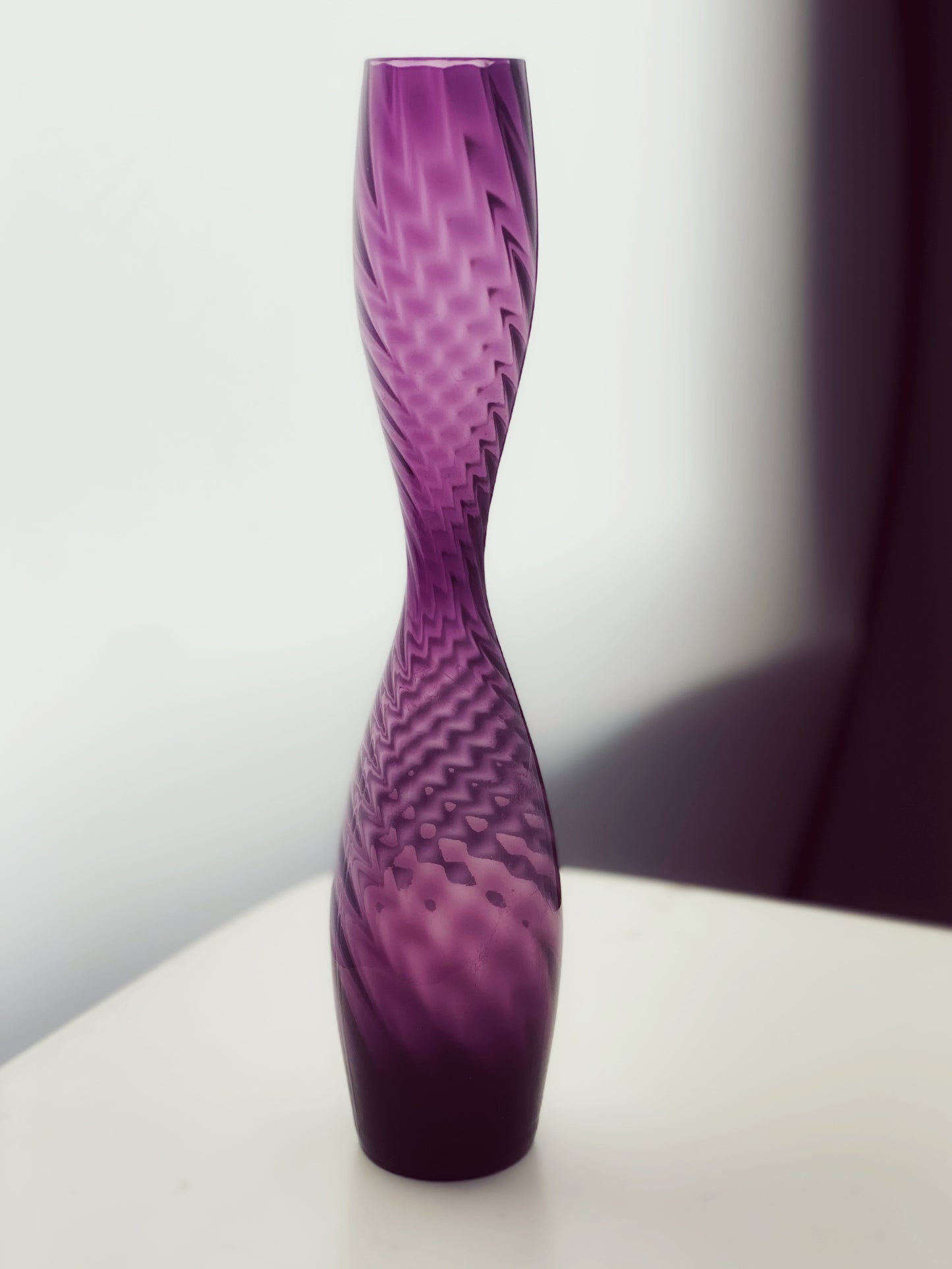 Swirls and curves - 1970s Vase - beautiful plum agate colour
