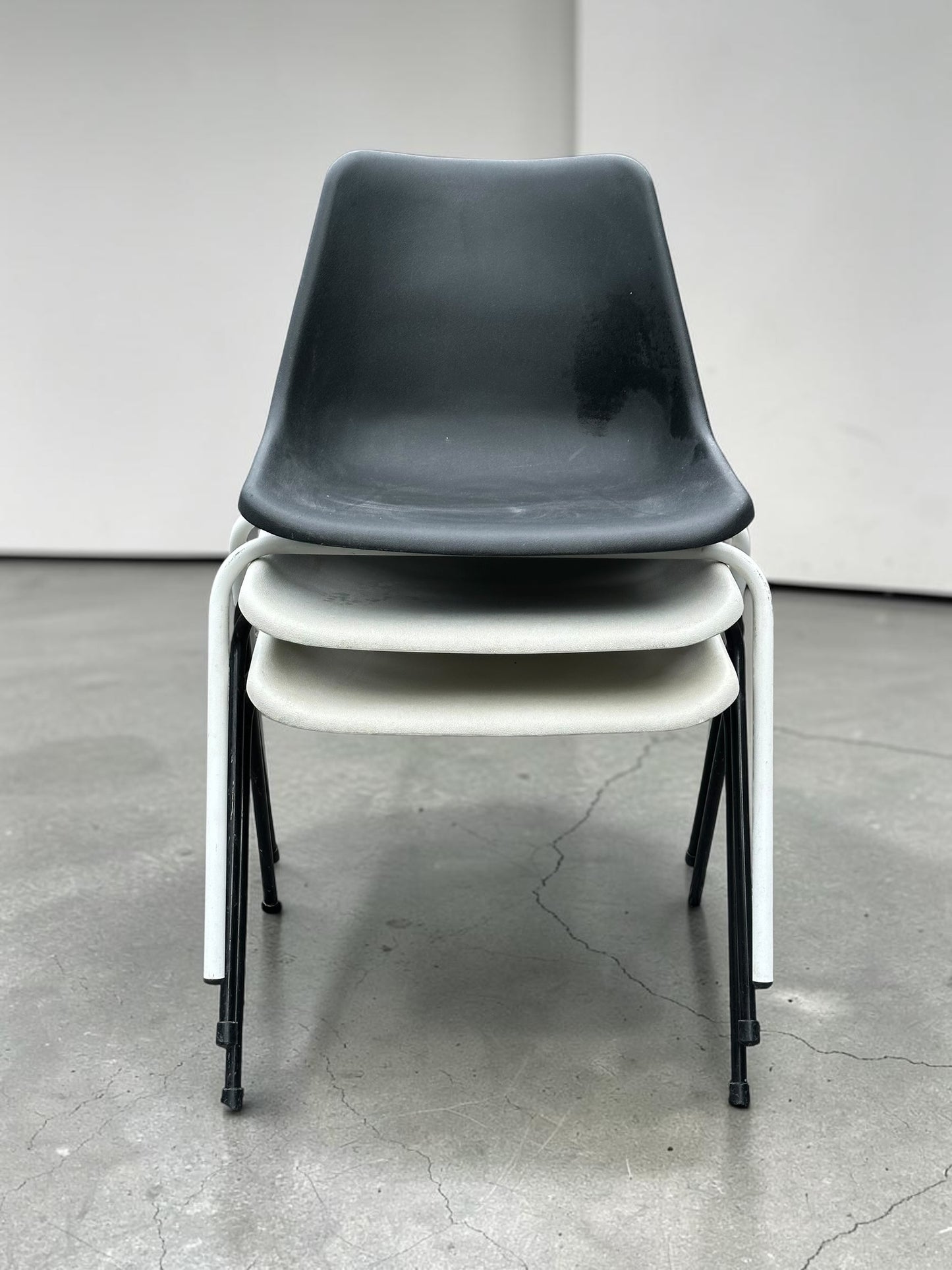 Robin Day Polypropylene Stacking Chairs for Hille, Set of Three, c.1960s–70s