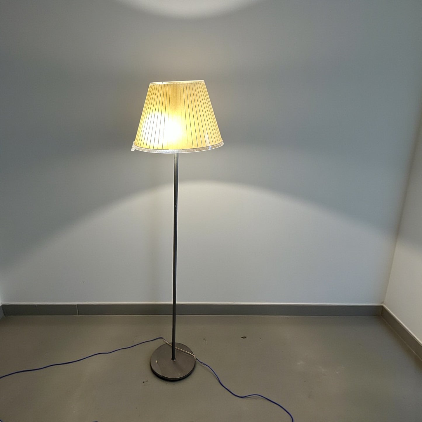 Artemide ‘Choose’ Table Lamp by Matteo Thun – Italian Design Classic (2000s)