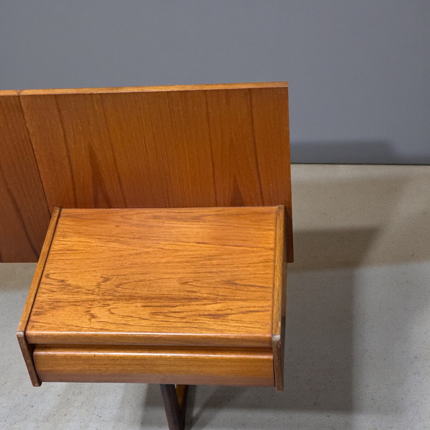 G Plan ‘Danish Range’ Teak Headboard with Integrated Bedside Cabinets, 1960s