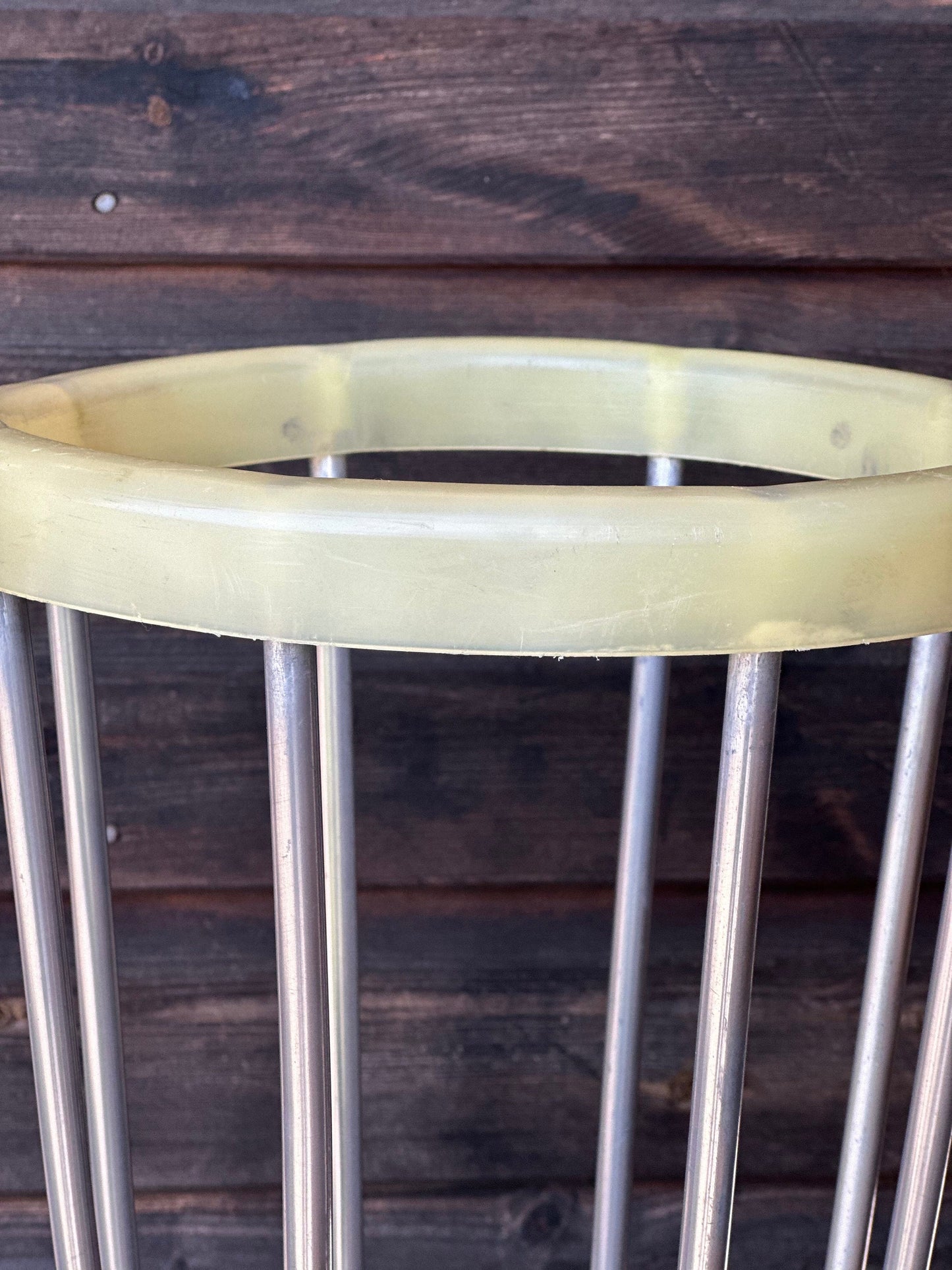 French 1970s Aluminium, Melamine and Thermoformed Plastic umbrella rack French Modern