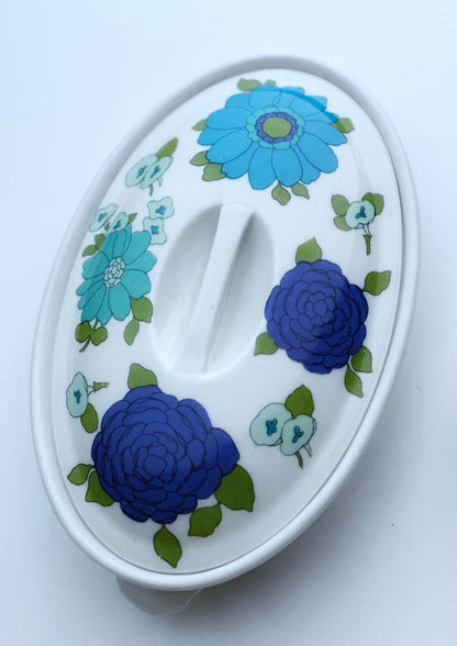 Pillivuyt French Porcelain Covered Casserole Dish 1970s with Serving Plate Rare Illustration
