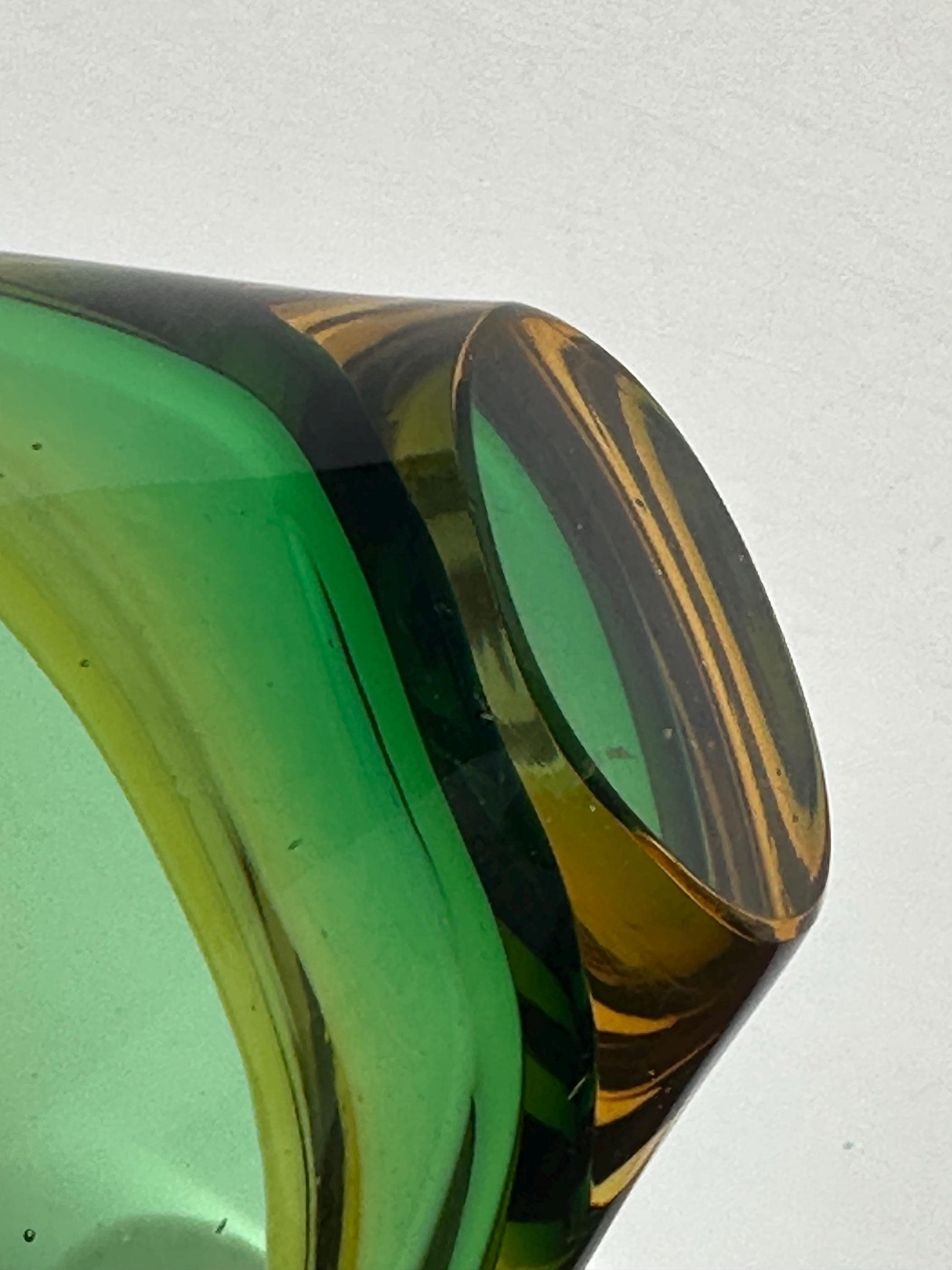 A Murano Italian Art Glass Bowl with Beautiful Colouring.