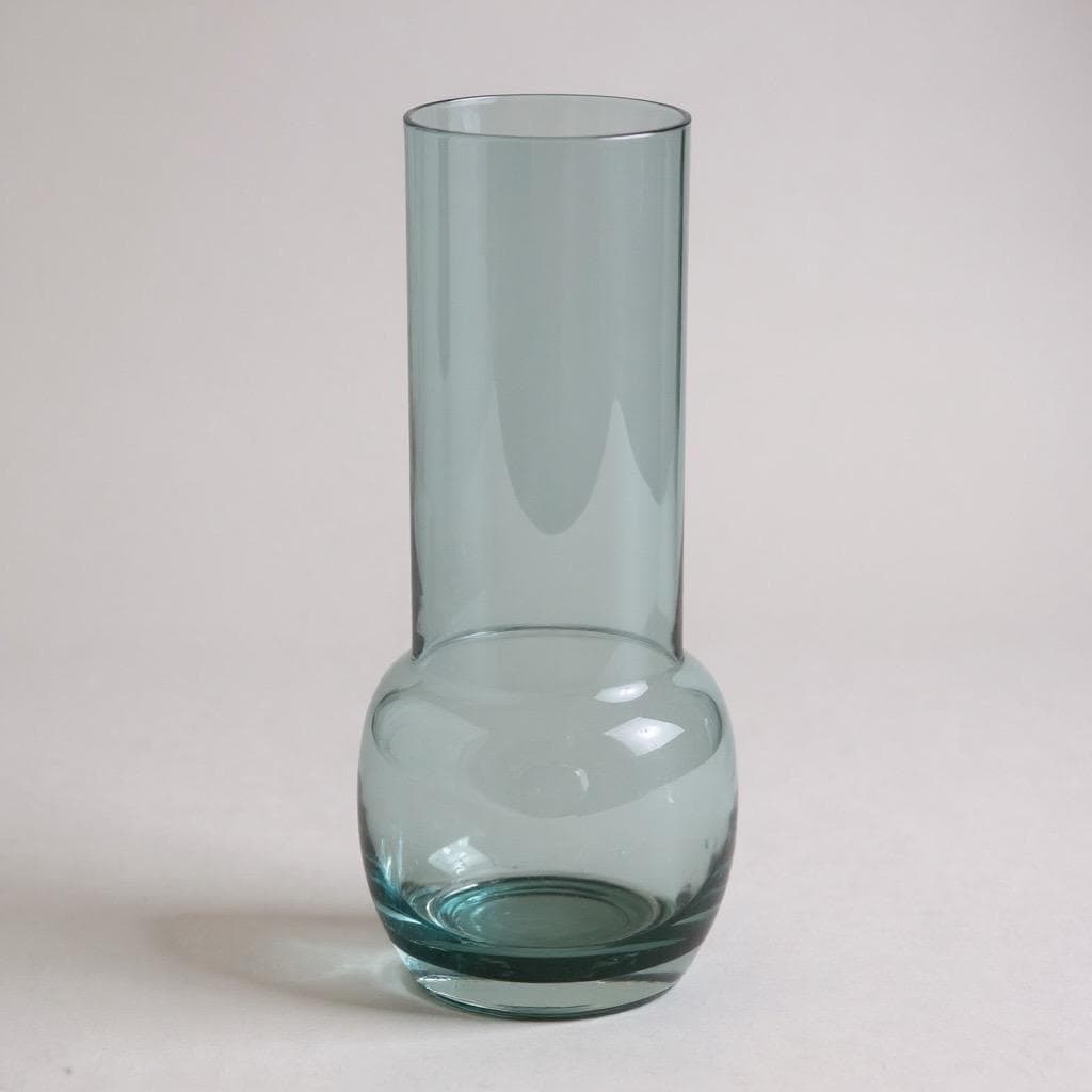 Riihimaki Red Glass Tamara Aladin design