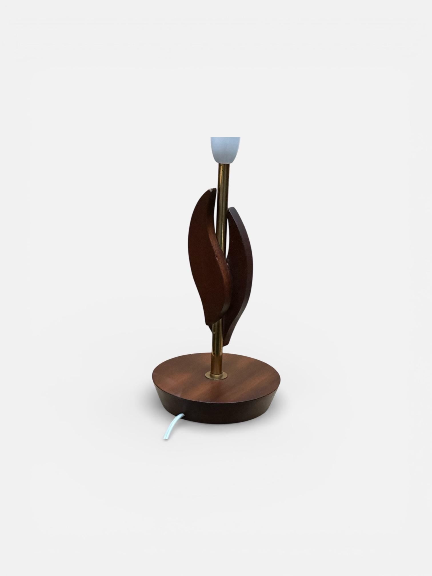 Mid Century Sculptural Wooden Table Lamp | Vintage Scandinavian Style Lamp | 1960s 1970s Modernist Lighting