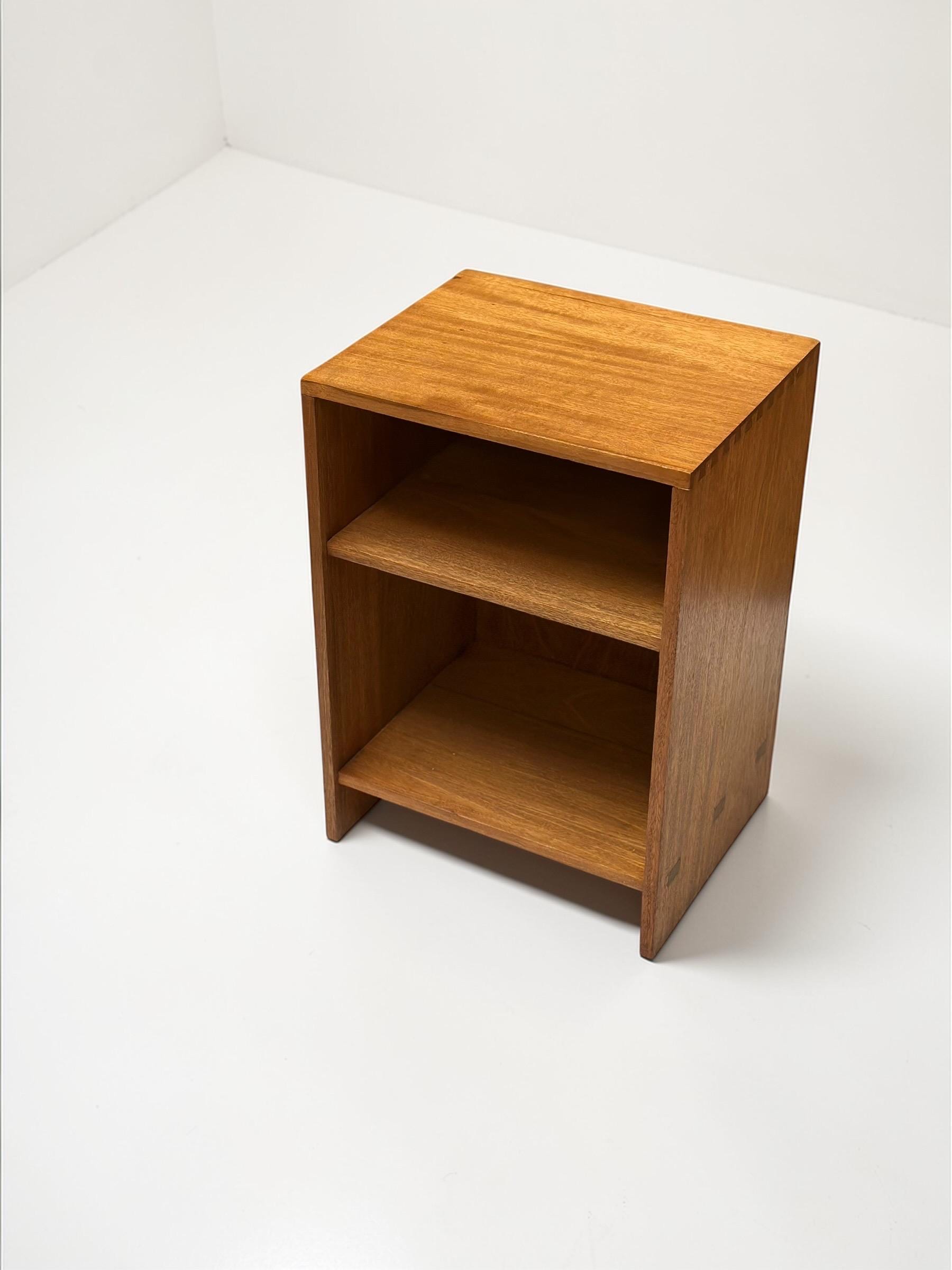 Mid-Century Teak Open Cabinet / Low Shelf Unit — Dovetailed Construction, British c.1960s