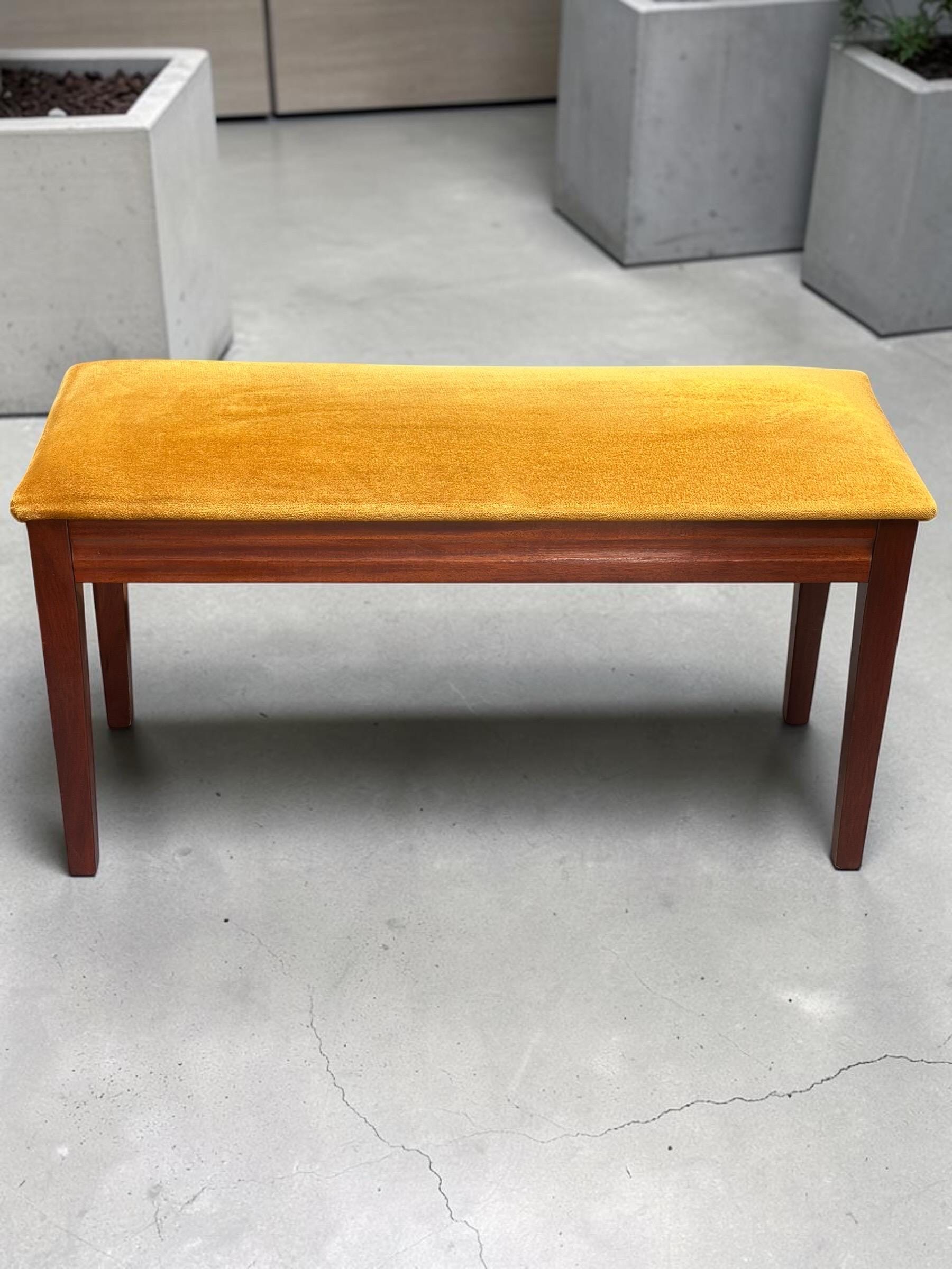 Wilson Peck Sheffield Mohair-Style Velour Piano Duet Stool / Storage Bench