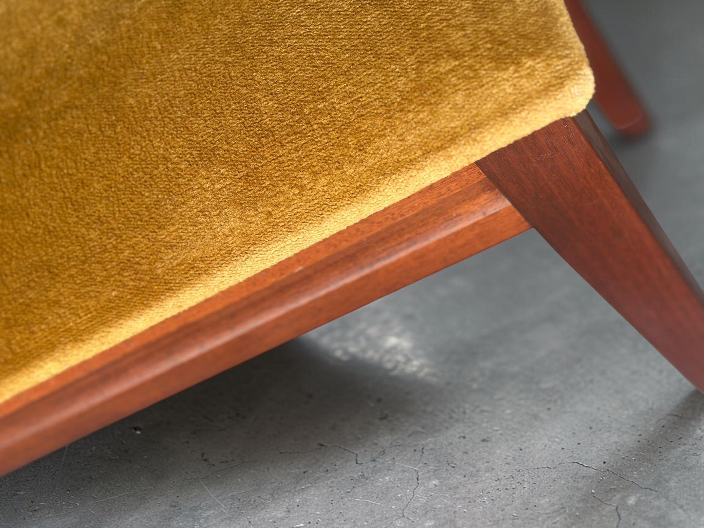 Wilson Peck Sheffield Mohair-Style Velour Piano Duet Stool / Storage Bench