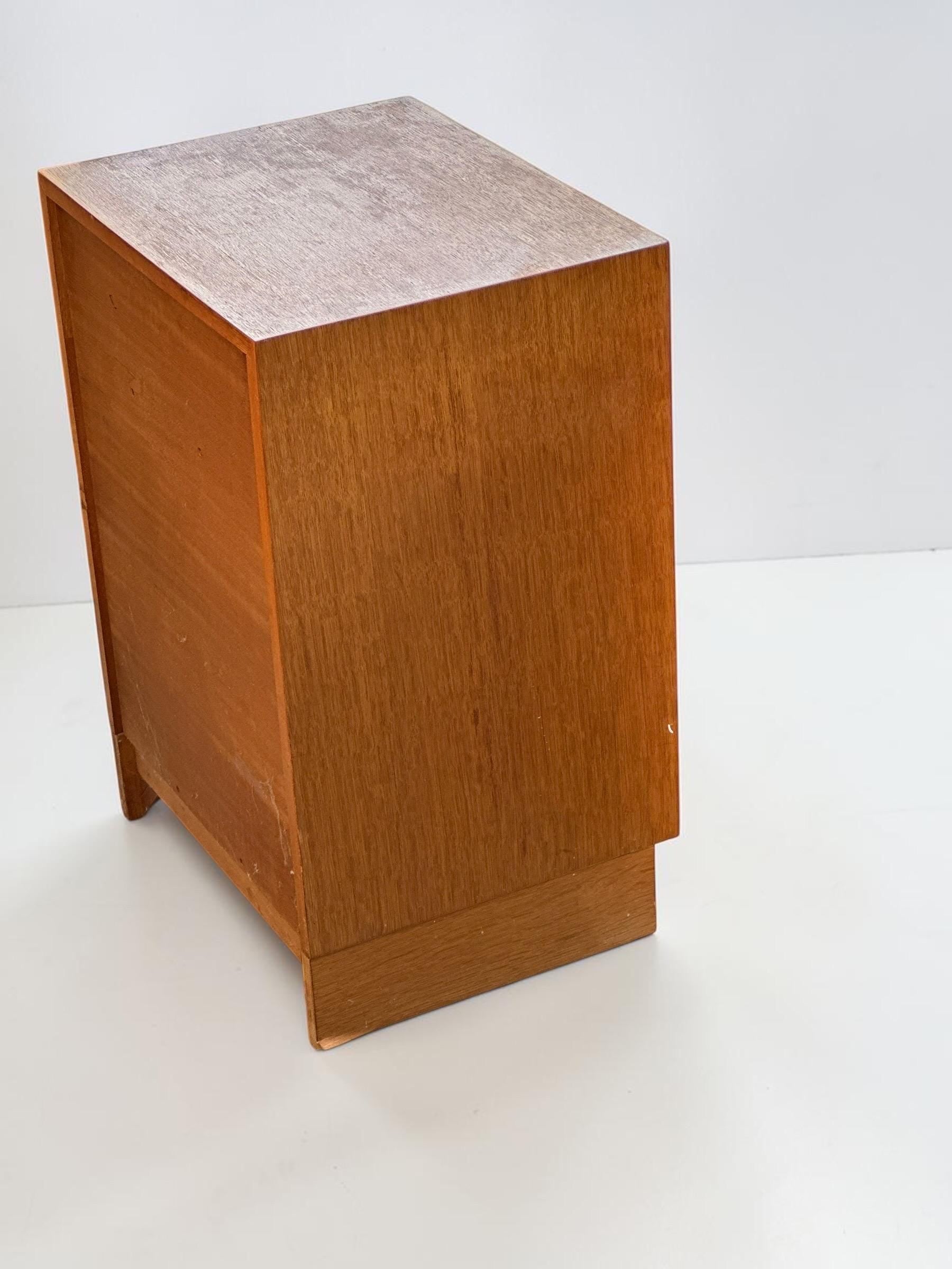 Vintage Meredew Oak Bedside Cabinets, Mirrored Mid Century Pair