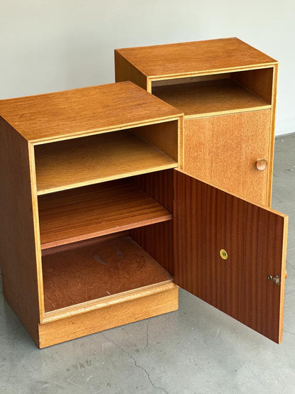 Vintage Meredew Oak Bedside Cabinets, Mirrored Mid Century Pair