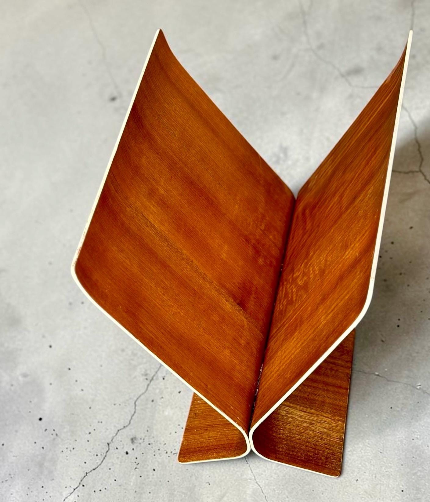 Vintage Umbra Bentwood Magazine Rack — Paul Rowan, 1980, Teak Veneer