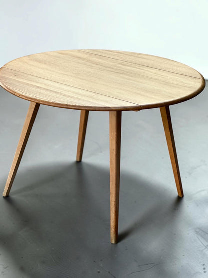 Early 1950s Ercol Elm Drop-Leaf Dining Table | Lucian R. Ercolani
