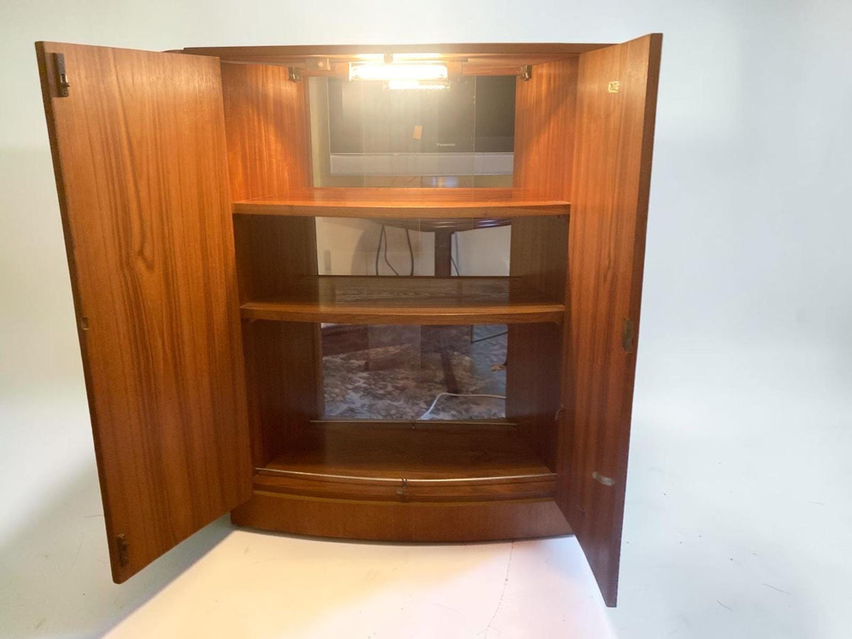 Turnidge of London Fold-Out Cocktail Bar, c. 1960s