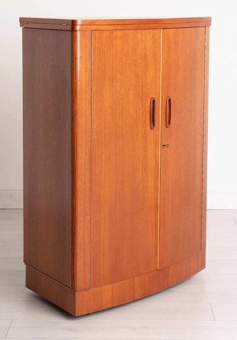 Turnidge of London Fold-Out Cocktail Bar, c. 1960s