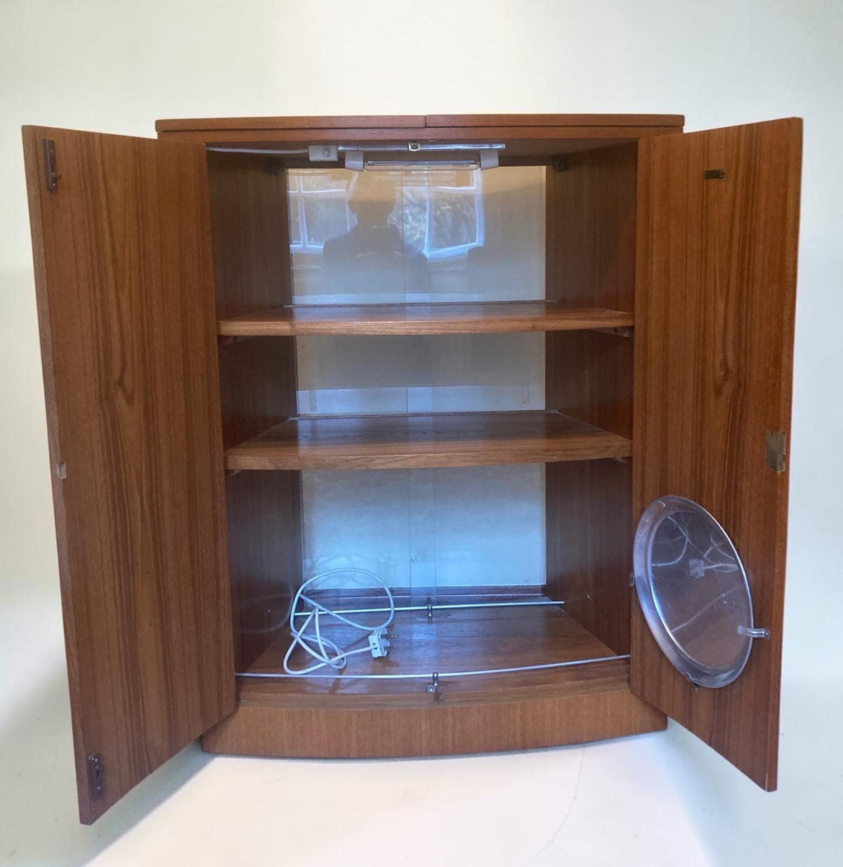 Turnidge of London Fold-Out Cocktail Bar, c. 1960s